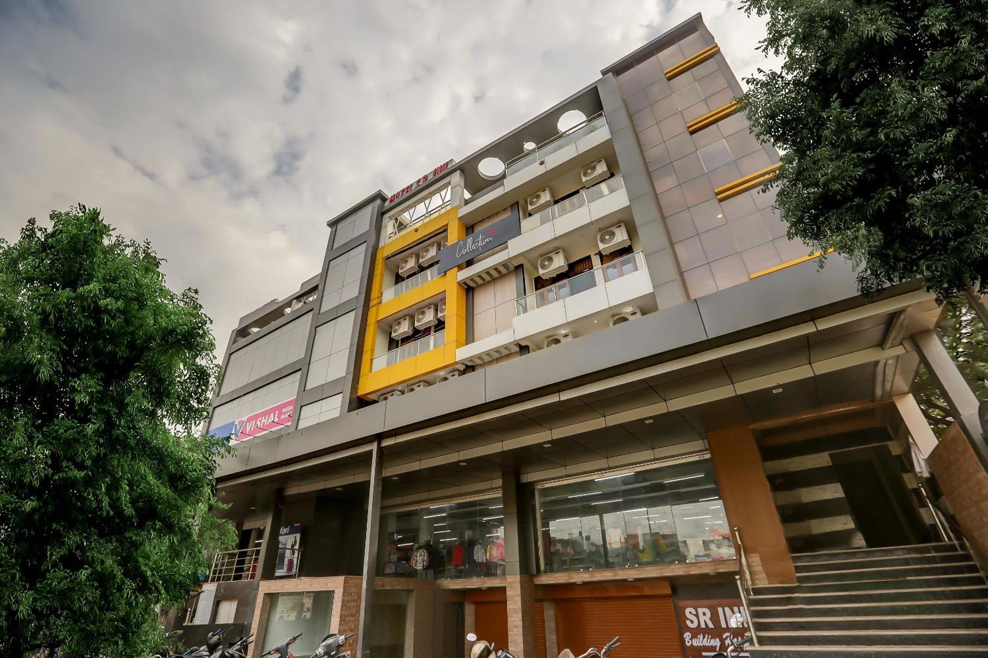 Collection O Sr Inn Awas Vikas Kanpur Esterno foto