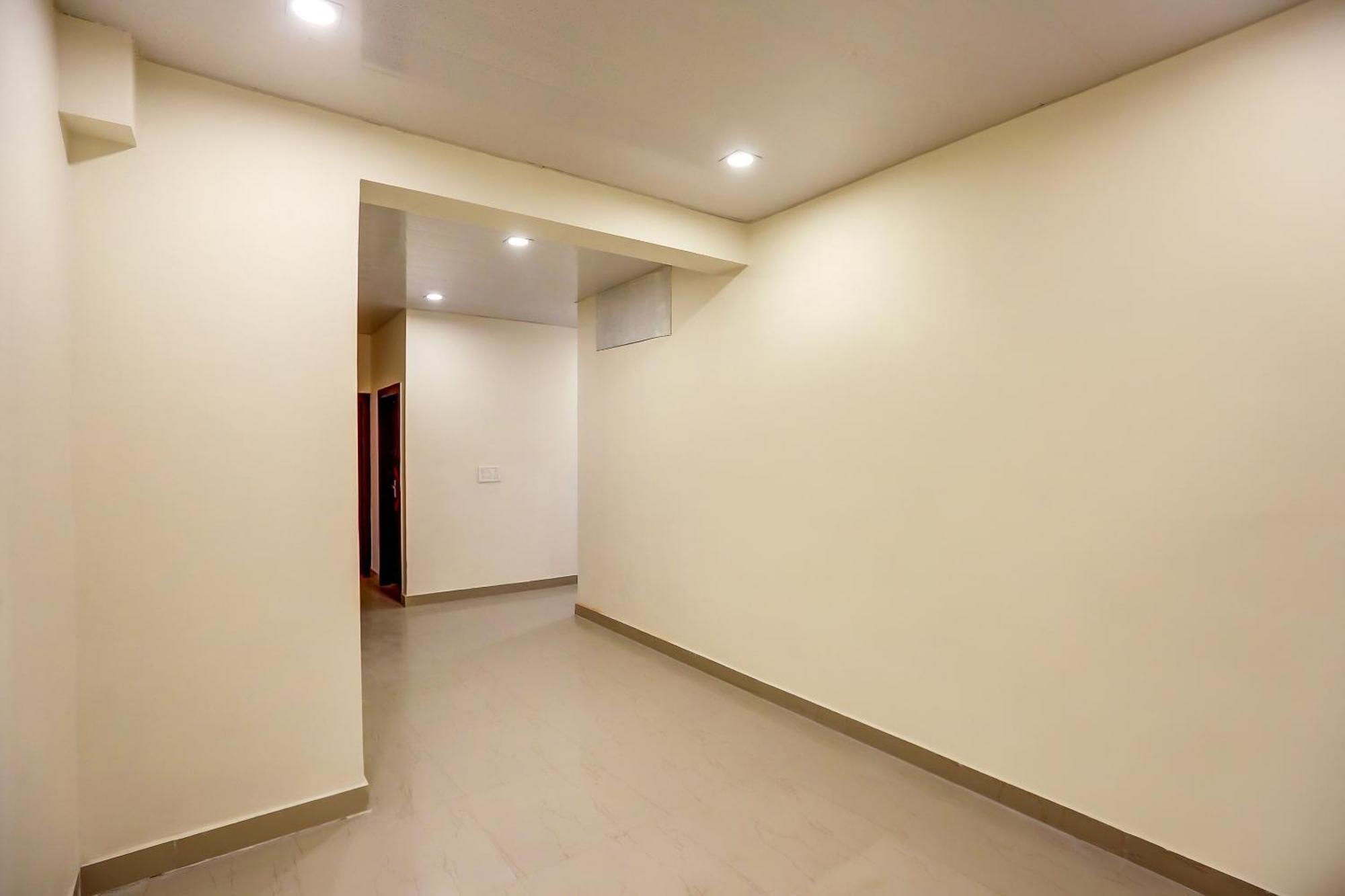 Collection O Sr Inn Awas Vikas Kanpur Esterno foto