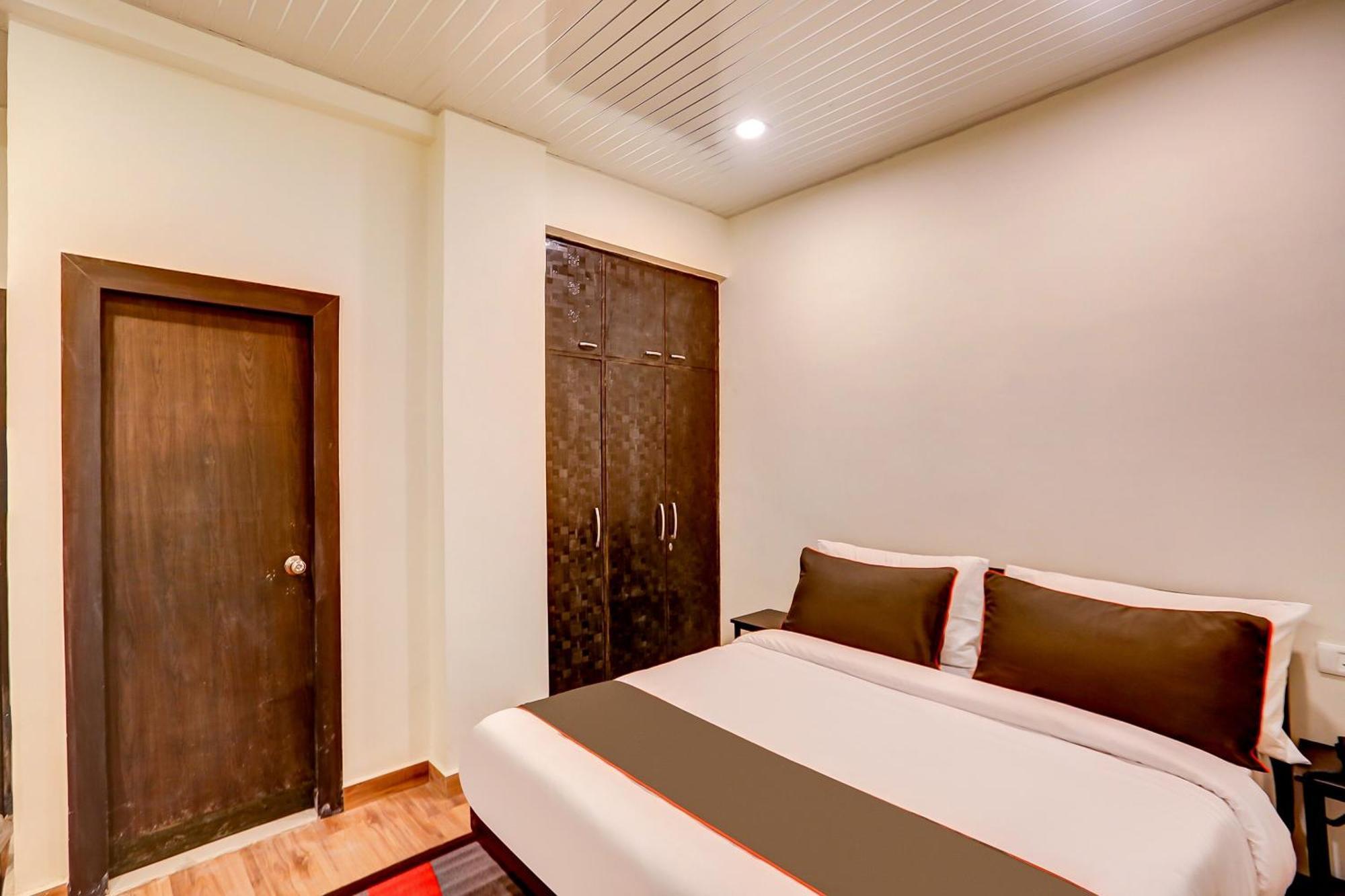Collection O Sr Inn Awas Vikas Kanpur Esterno foto